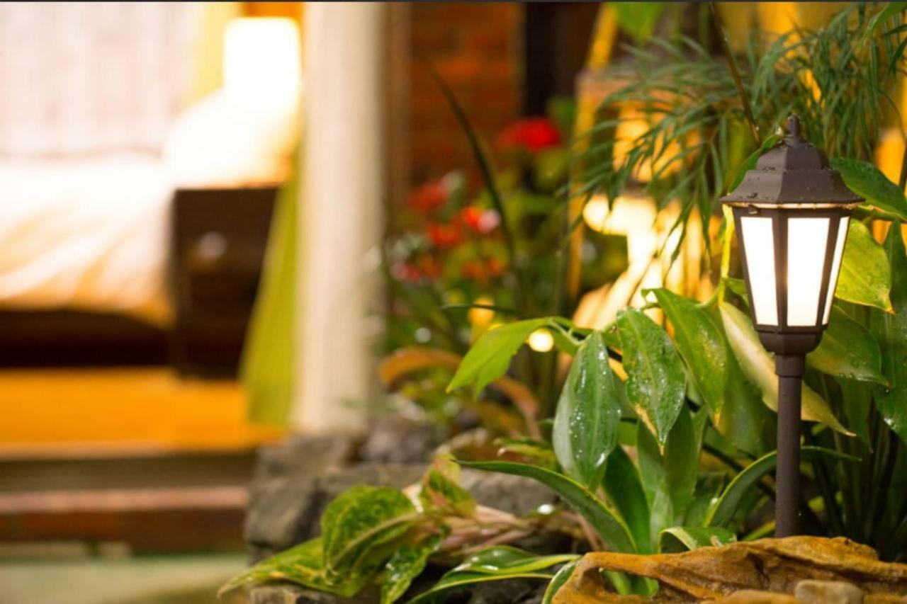 נאהא Guest House Matsuyama מראה חיצוני תמונה